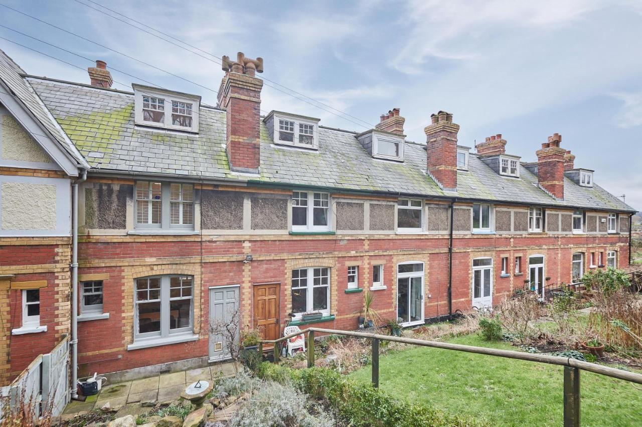 Host & Stay - 1 Coastguard Cottages 스카버러 외부 사진